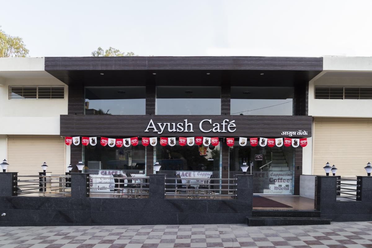 Ayush Cafe