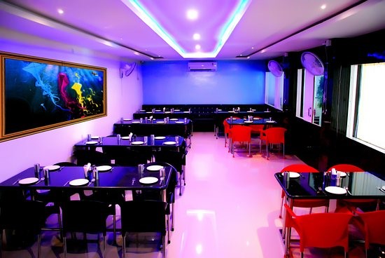 Hotel James Restaurant Laziz
