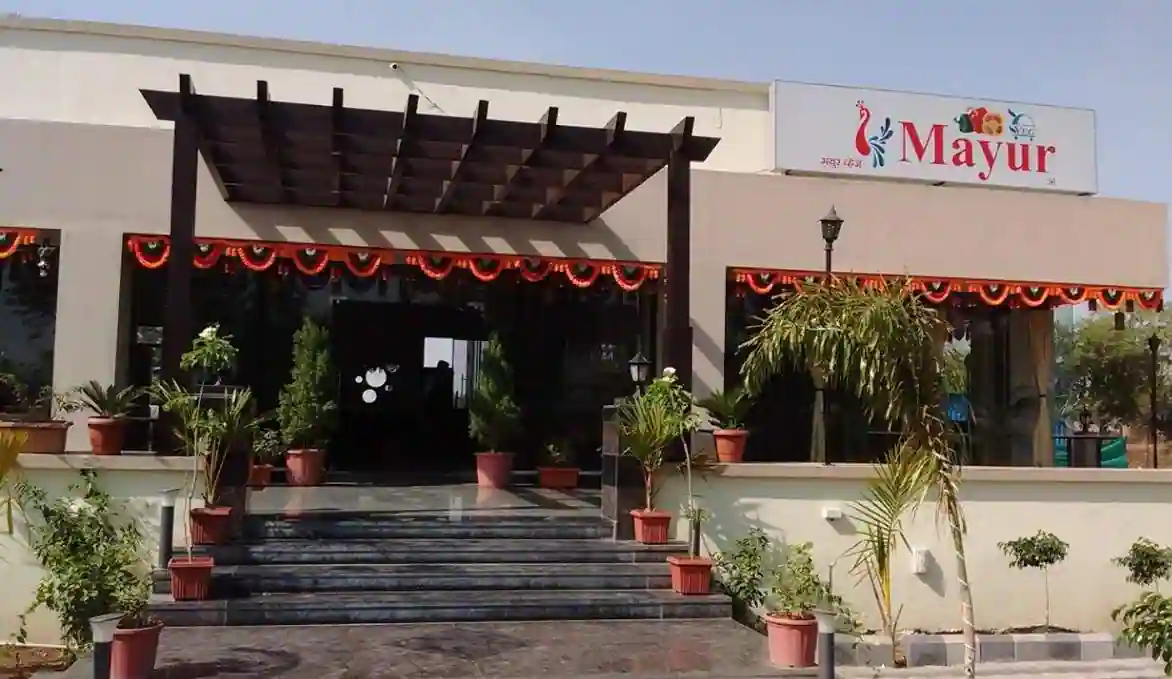 Mayur Veg Restaurant