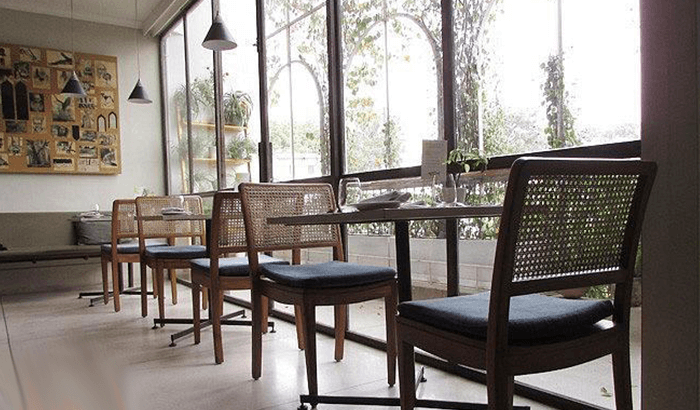 The Staircase Cafe