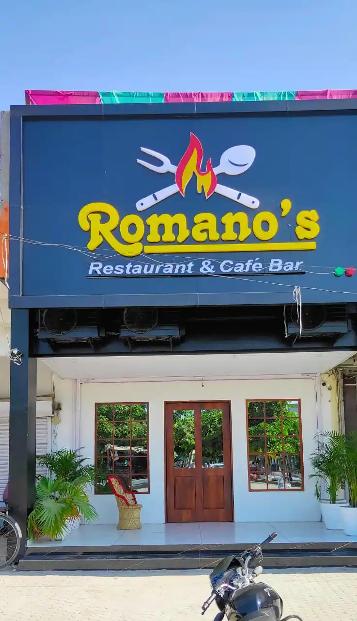 Romanos Restaurant
