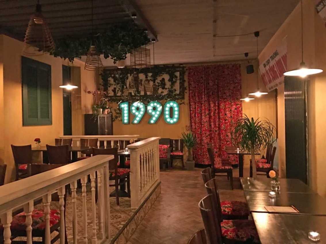 1990 Vegan Living