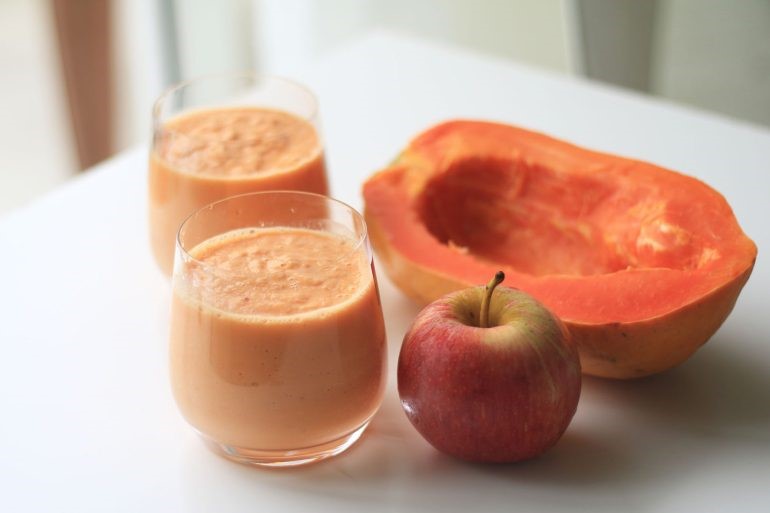 Papaya Apple Smoothie
