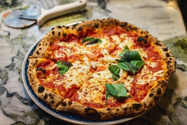 pizza pizza