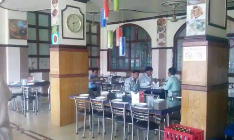 Shama Delux Restaurant