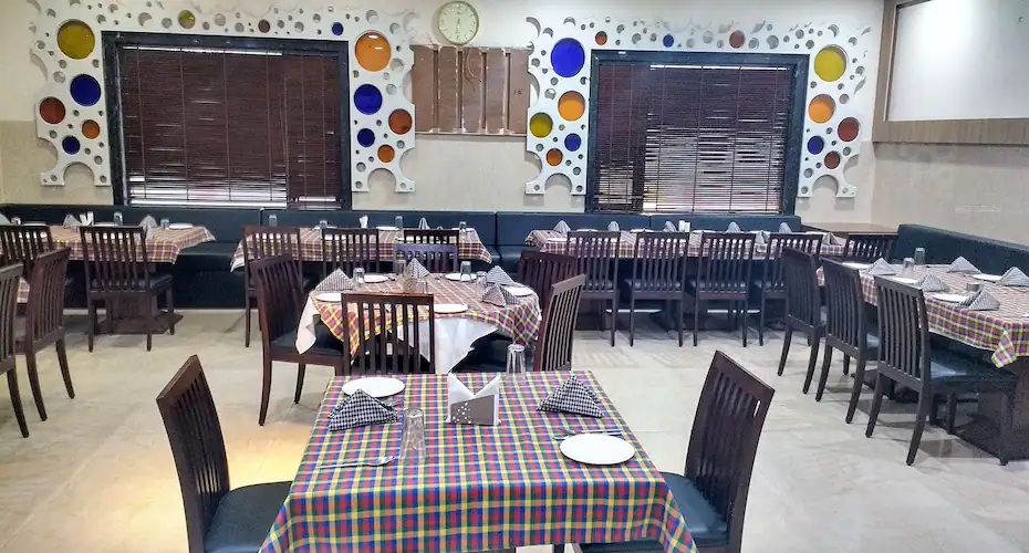 Asha Hotel And Restaurant