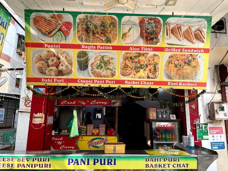 Cash Carry Chatako Panipuri