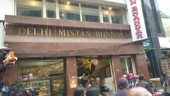 Delhi Misthan Bhandaar