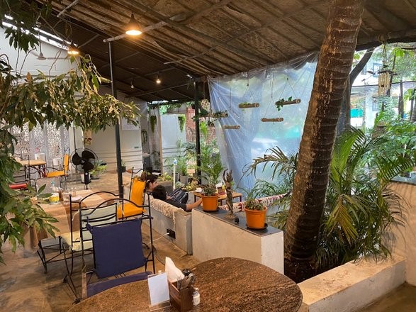 G Shot Coffee Roastery Cafe
