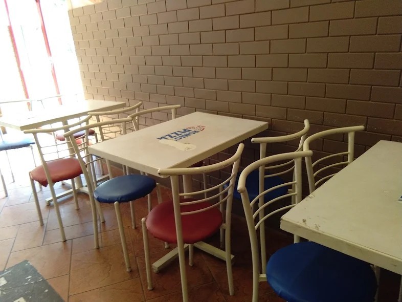 Romeos Pizza