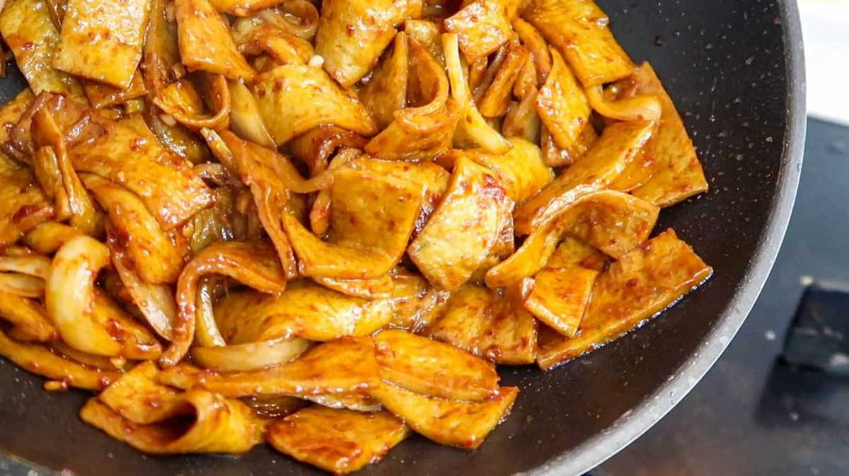 1. Eomuk Bokkeum – Stir Fried Fish Cake 1. Eomuk Bokkeum – Stir Fried Fish Cake