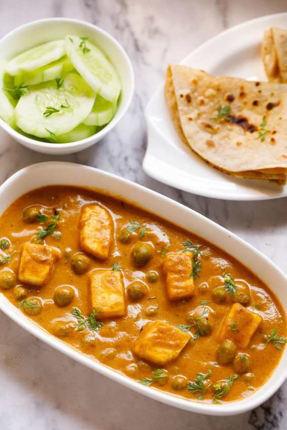 11. Matar Paneer