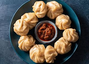 11.Steam momos