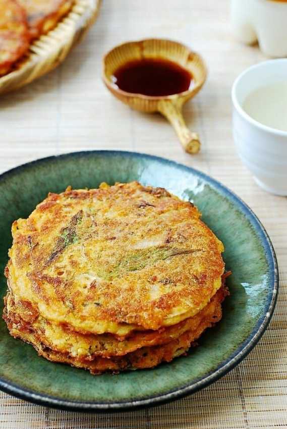 12. Bindaetteok – mung bean pancake 12. Bindaetteok – mung bean pancake