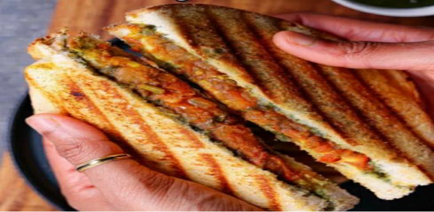 13. Grilled Paneer Sandwich