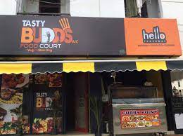 15 Tasty Budds Food Court