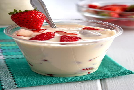 16 Strawberries And Cream