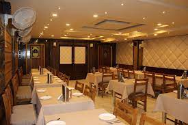 18 RAJ DARBAR