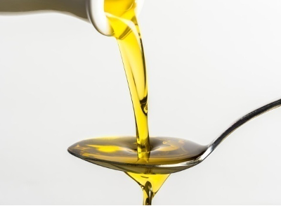 18 Vegetable Oil