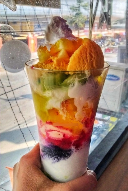 5. Igloo Café And Ice Cream Parlour