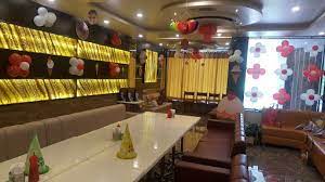6 Treat Restaurant