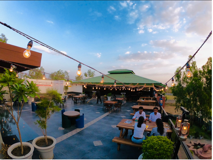 7 Mokachi Cafe 7 Mokachi Cafe