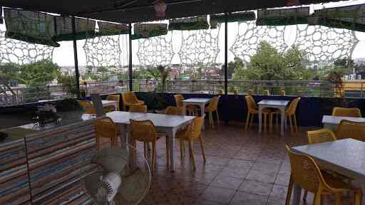 8 Planet 10 Multi Cuisine Roof Top Restaurant 8 Planet 10 Multi Cuisine Roof Top Restaurant