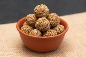 8. Til ke laddoo