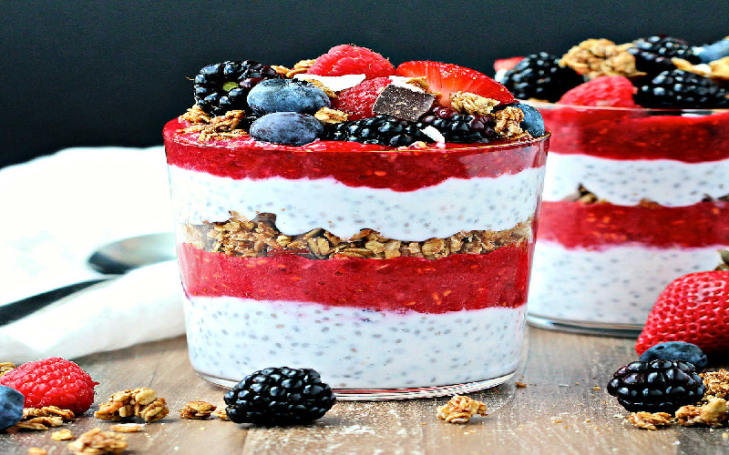 chia-seed-pudding-parfait