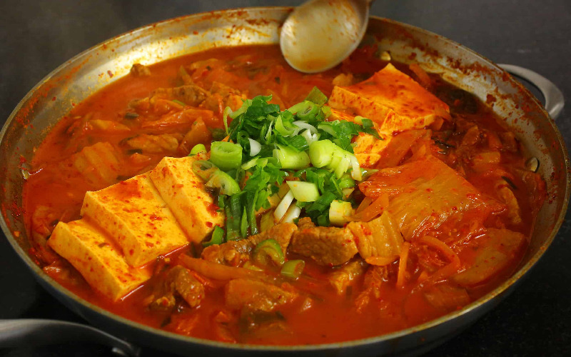 kimchi-jjigae