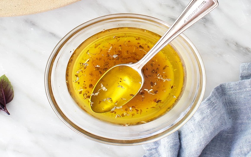 make-your-salad-dressing
