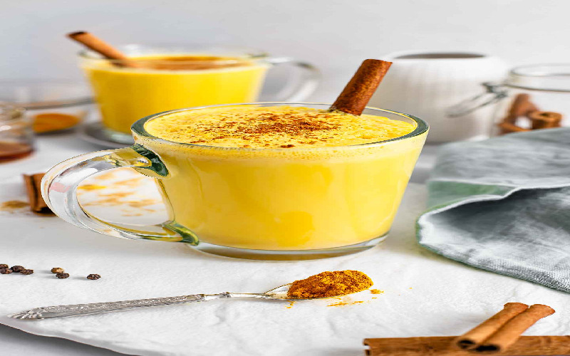 turmeric-golden-milk-latte
