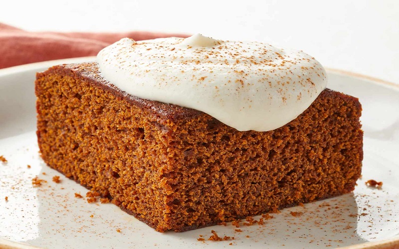 gingerbread-cake-recipe-with-cheese-frosting