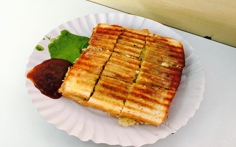 jay-sandwich-linking-road