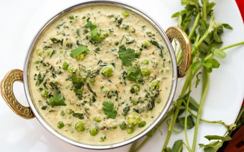 methi-matar-malai methi-matar-malai