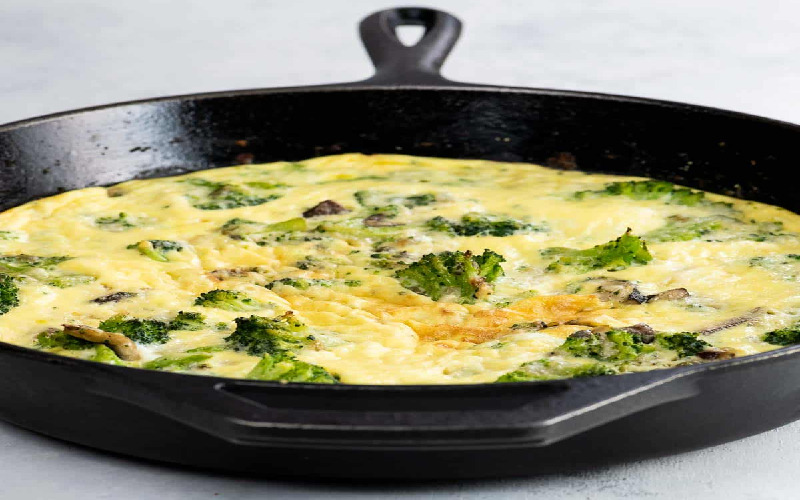 mushroom-and-broccoli-frittata
