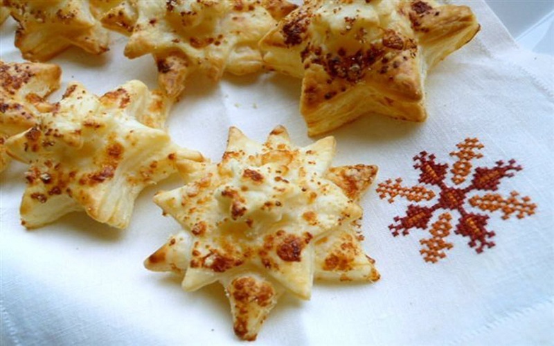 parmesan-puff-pastry-stars