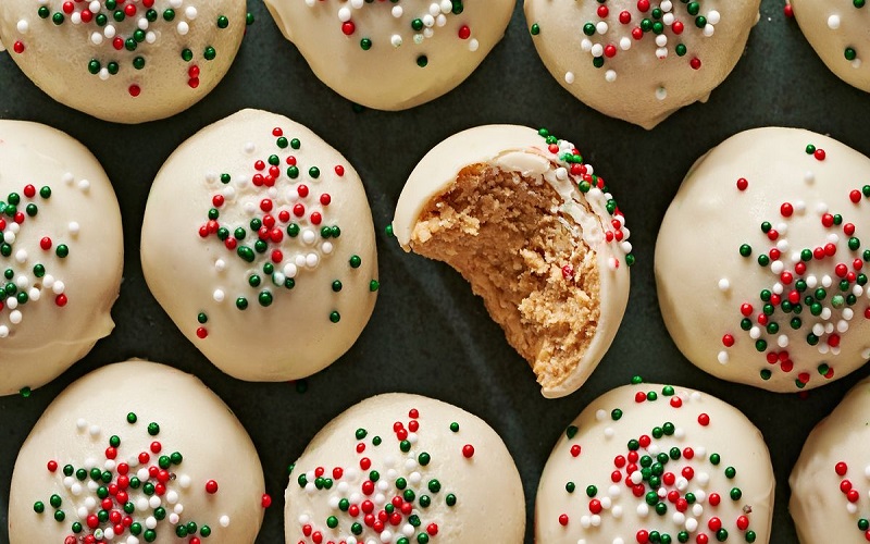 peanut-butter-snowballs
