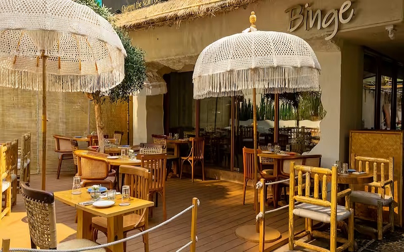 smoke-house-deli-colaba