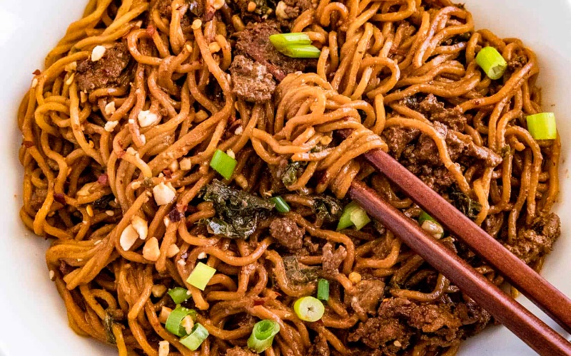 dandan-noodles