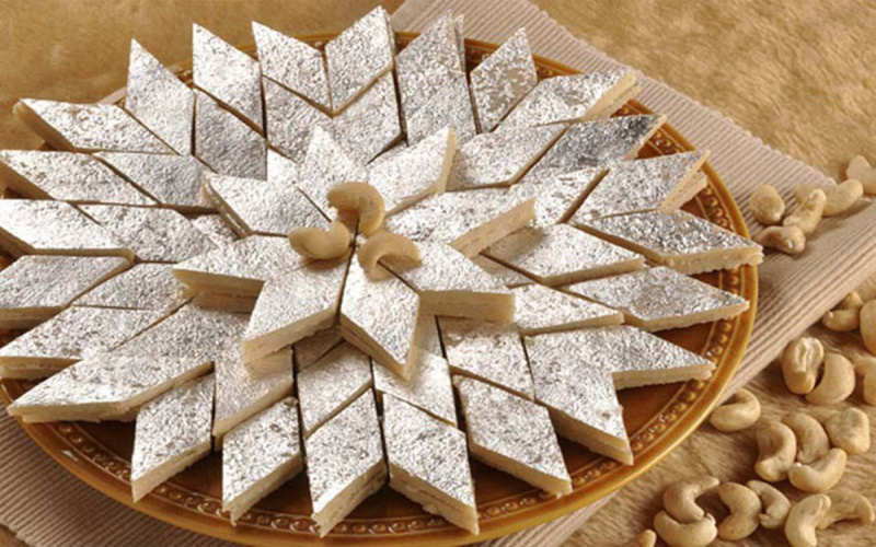 kaju-barfi kaju-barfi