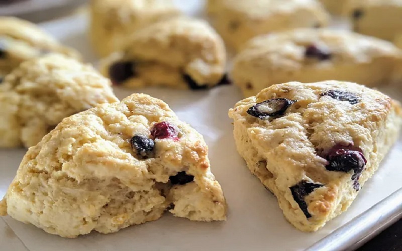 lemon-blueberry-scones