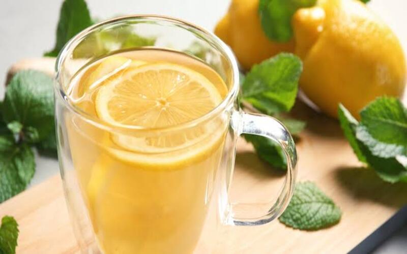 low-calorie-healthy-drink