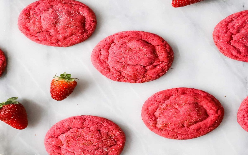 strawberry-cookie