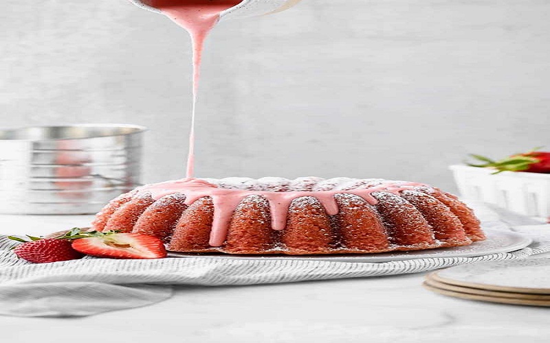 strawberry-shortcake-with-buttermilk-poundcake-recipe