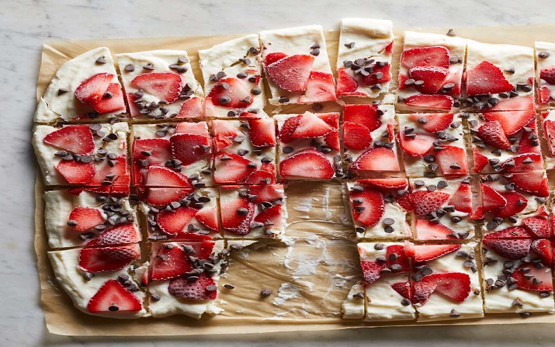 strawberry-yogurt-bark-recipe