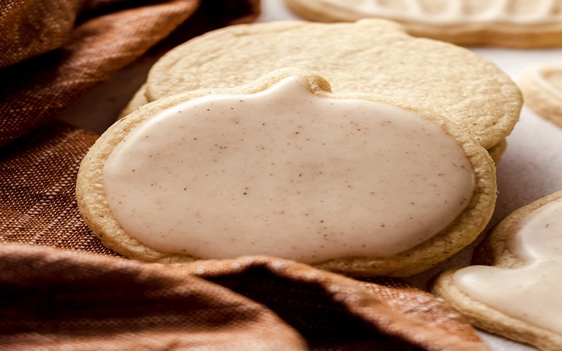 maple-cinnamon-star-sugar-cookies