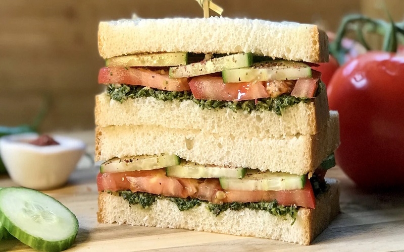 mintcucumber-tomato-sandwiches