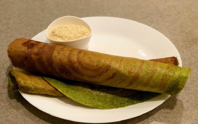 moong-dal-sprouts-dosa