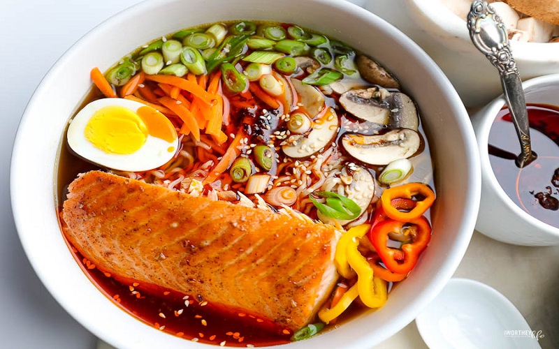spicy-salmon-ramen